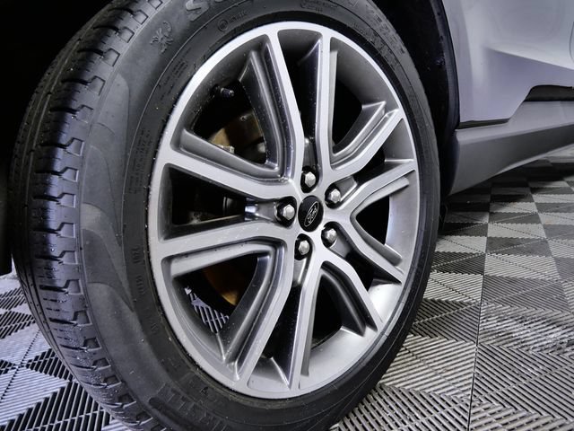 Certified 2024 Ford Edge Titanium AWD/4WD image 8