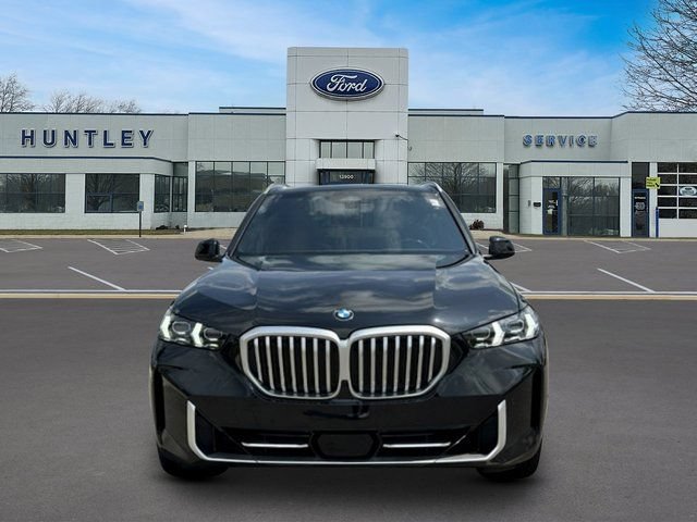 Used 2025 BMW X5 xDrive40i AWD/4WD image 2