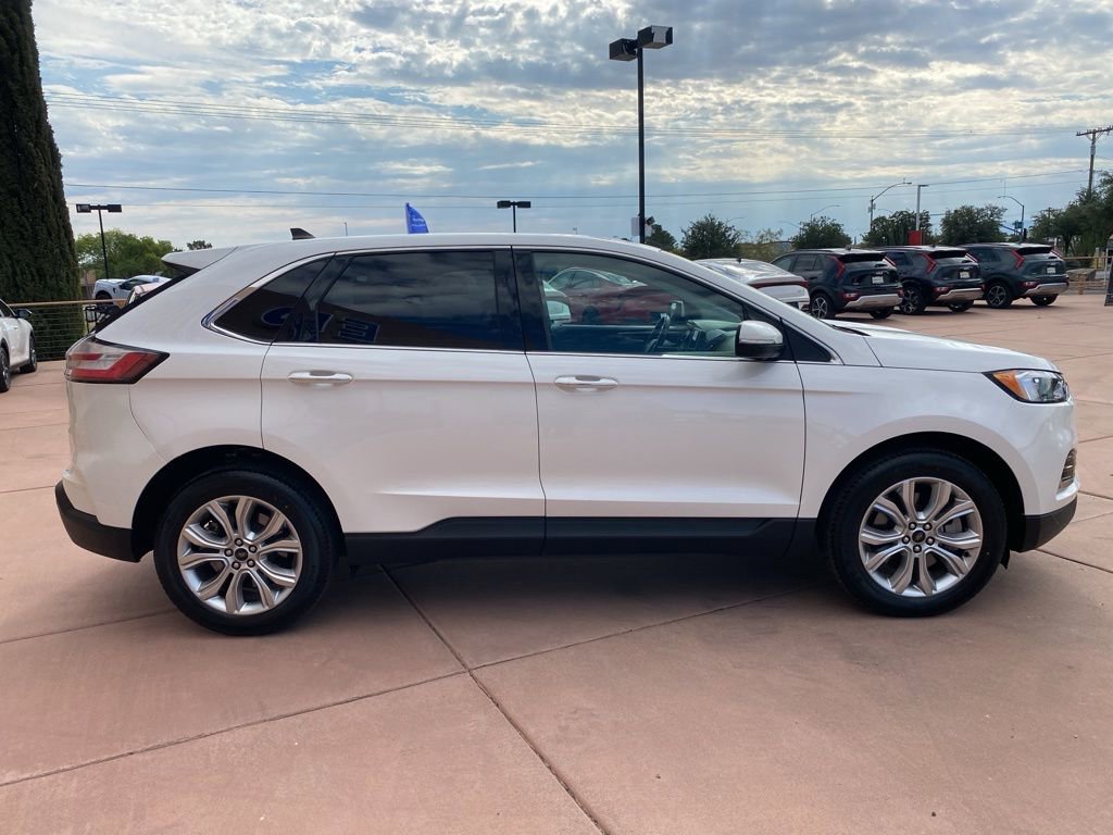 Certified 2023 Ford Edge Titanium AWD/4WD image 11
