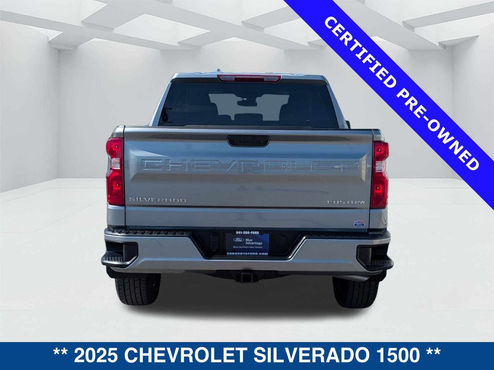 Used 2025 Chevrolet Silverado 1500 Custom AWD/4WD image 6