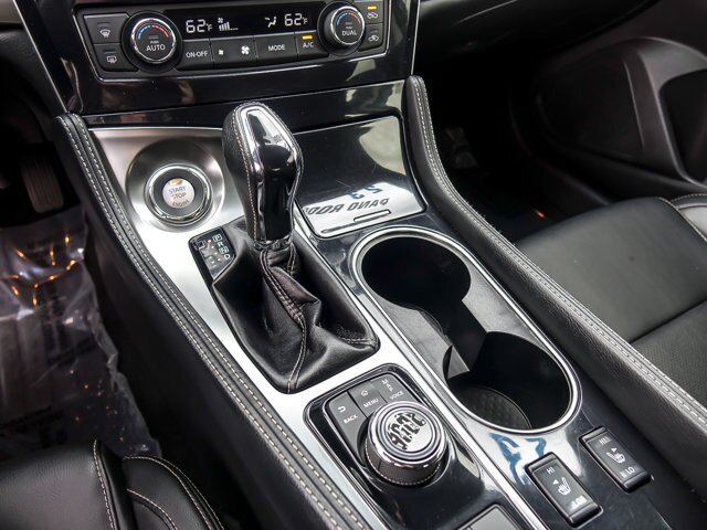 Used 2023 Nissan Maxima SL FWD image 22