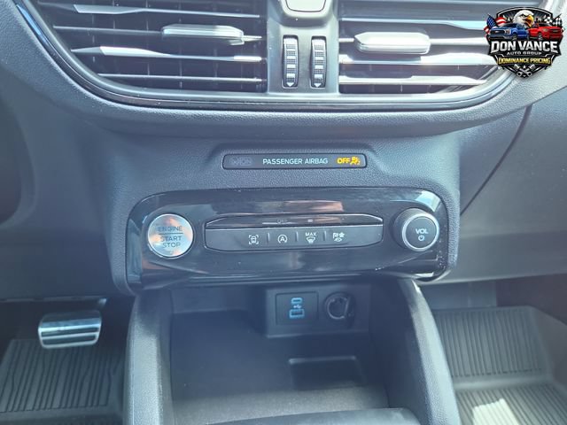 Certified 2023 Ford Escape ST-Line w/ Tech Pack #1 AWD/4WD image 18