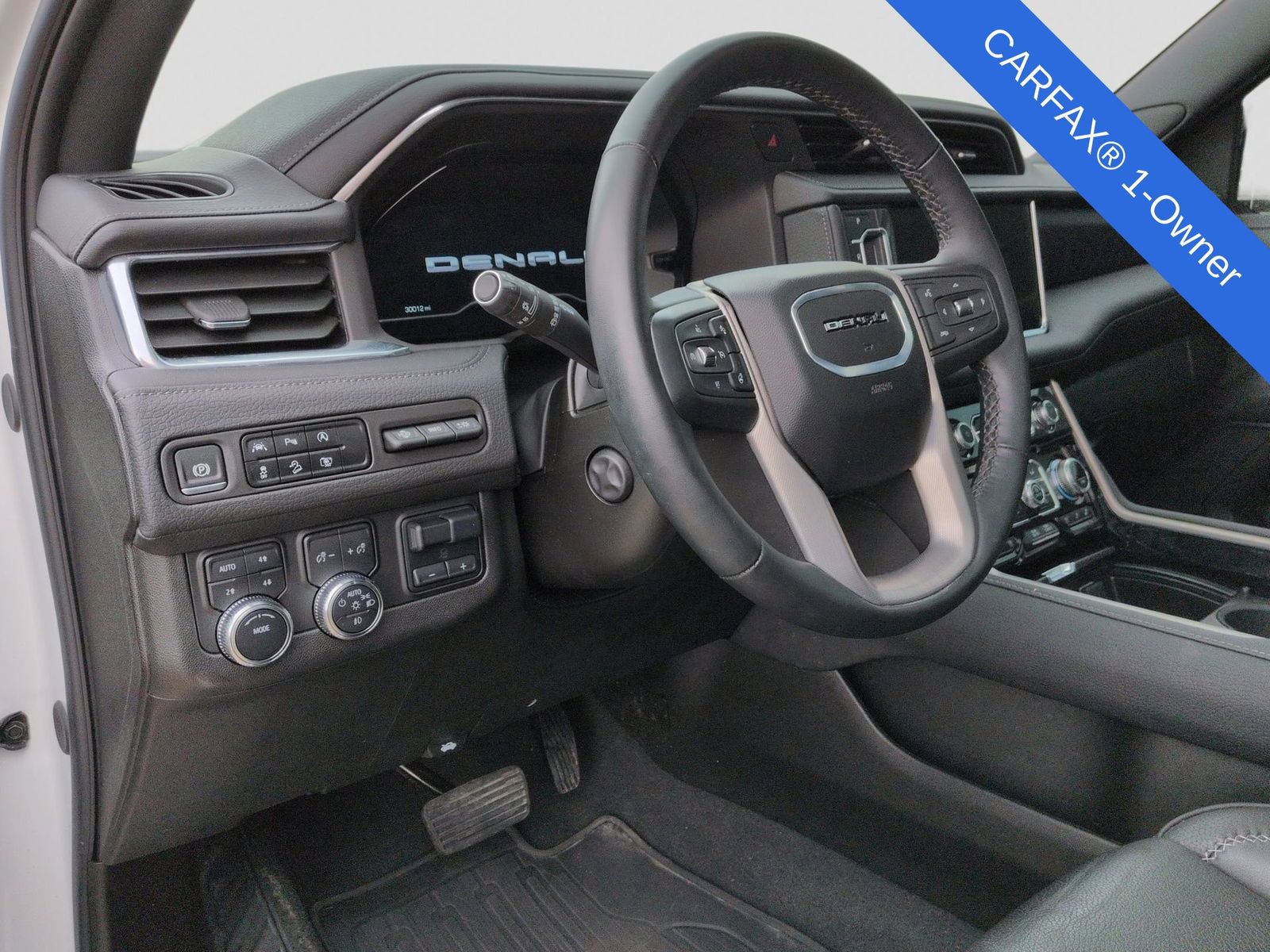 Used 2024 GMC Yukon XL Denali w/ Max Trailering Package image 2