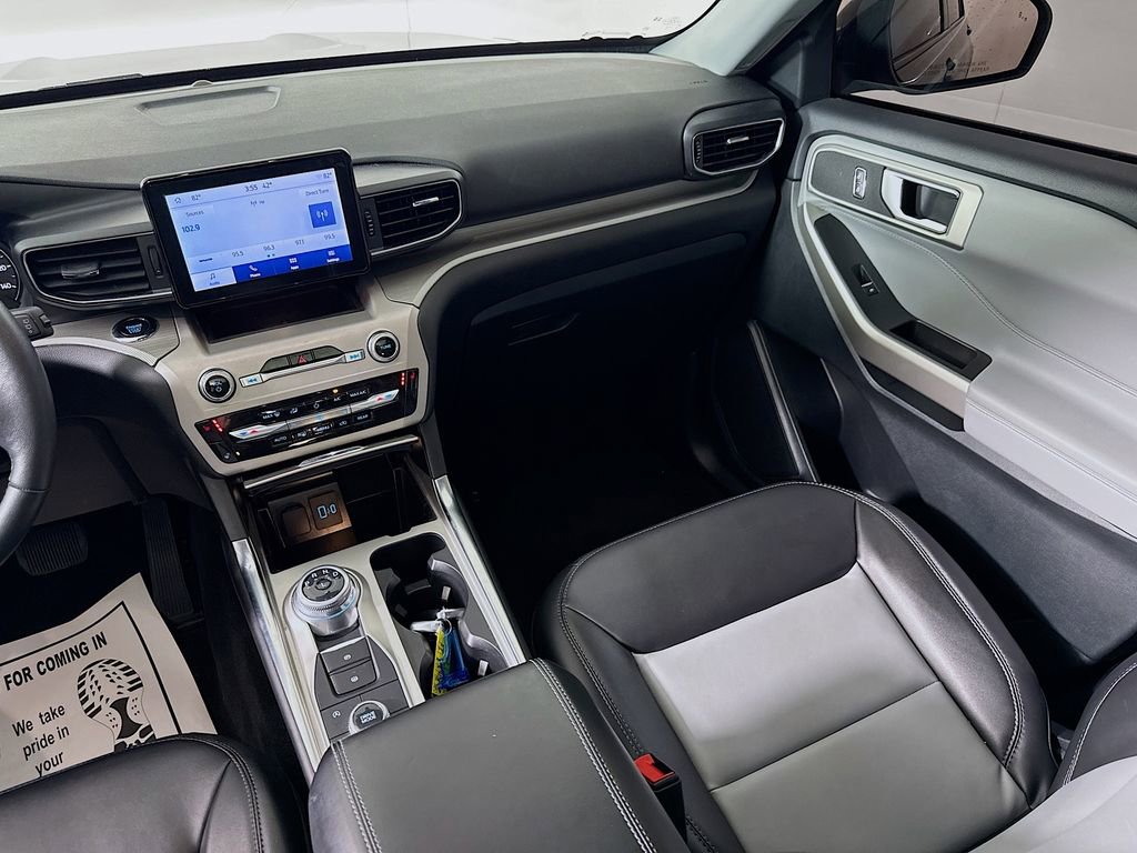 Certified 2023 Ford Explorer XLT w/ Equipment Group 202A image 24