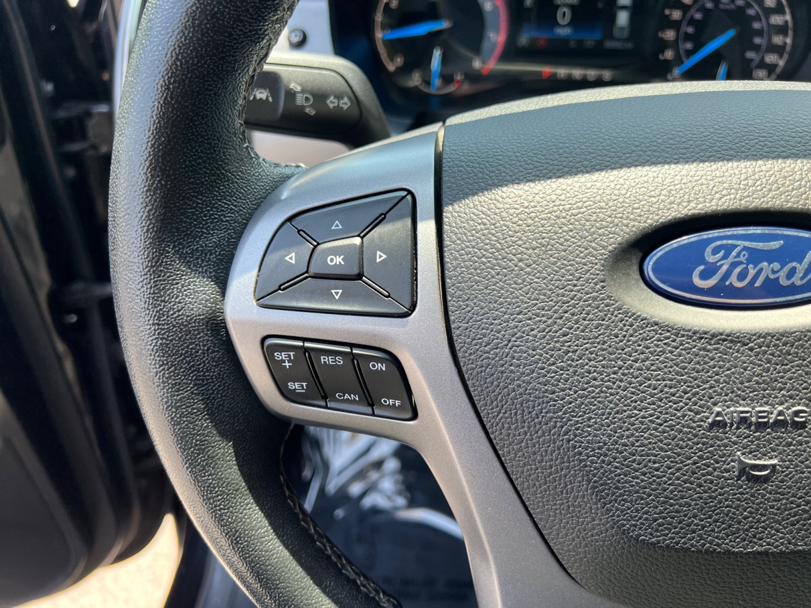 Certified 2019 Ford Ranger XLT w/ Equipment Group 302A Luxury AWD/4WD image 13