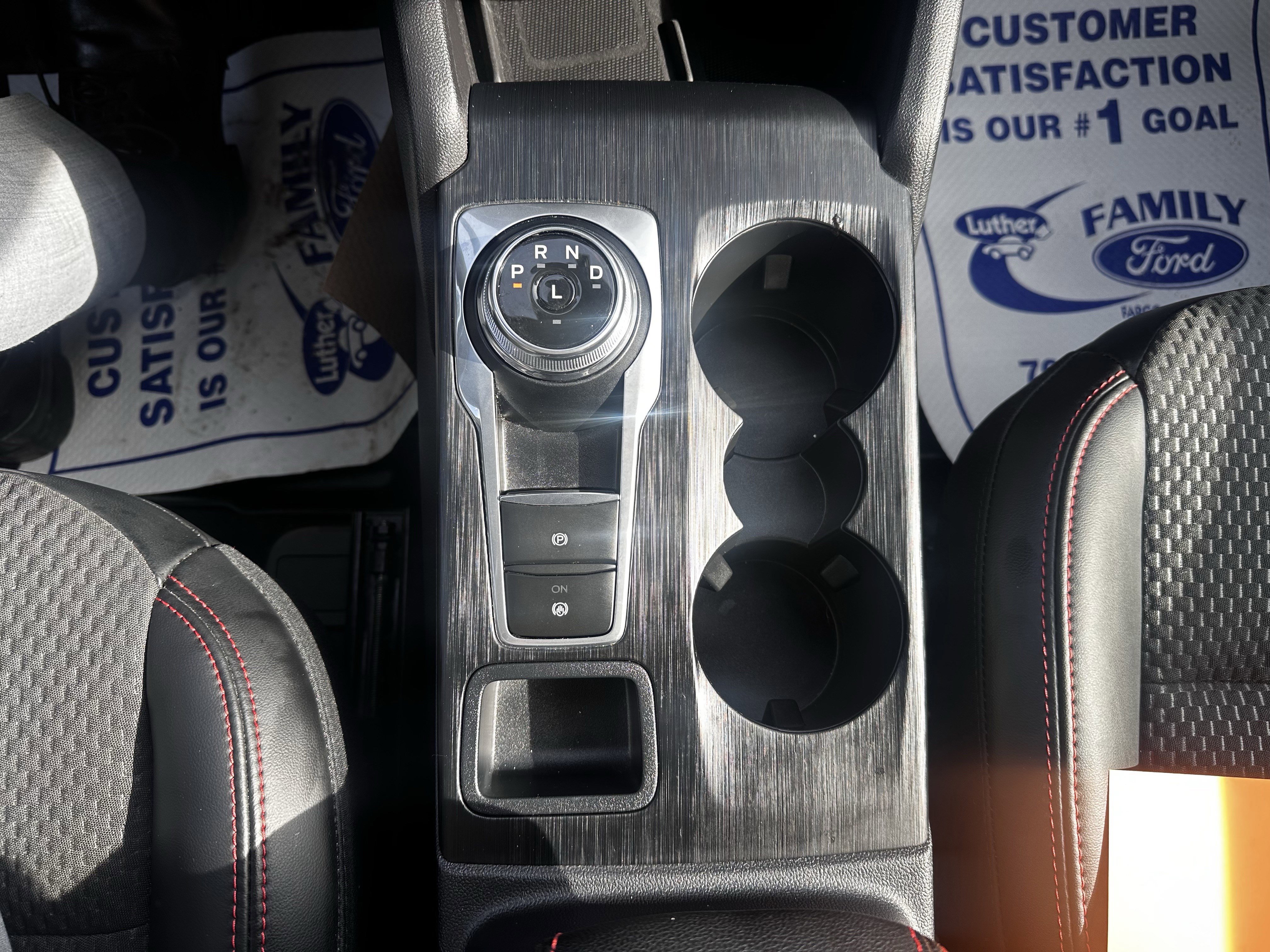 Certified 2023 Ford Escape ST-Line Select w/ Tech Pack #2 image 17