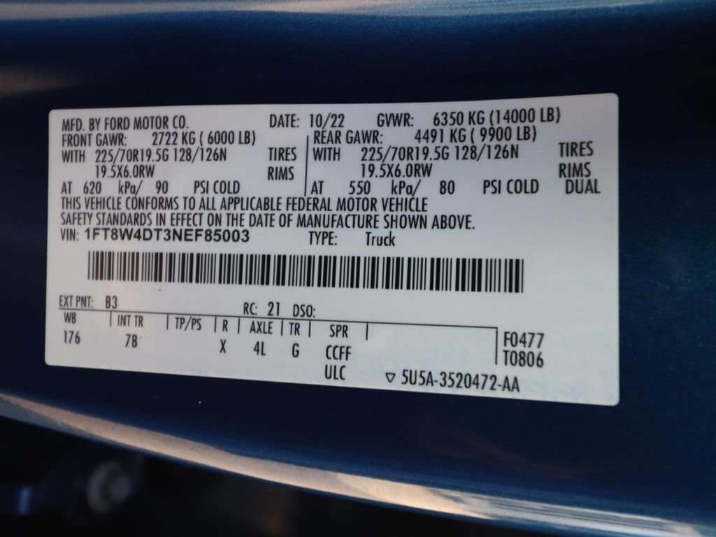 Certified 2022 Ford F450 Platinum w/ FX4 Off-Road Package image 25