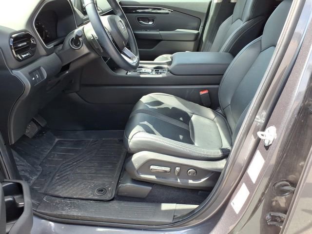 Used 2025 Honda Pilot EX-L image 19