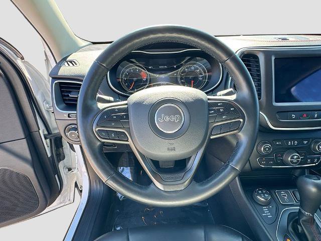 Used 2021 Jeep Cherokee Trailhawk AWD/4WD image 10