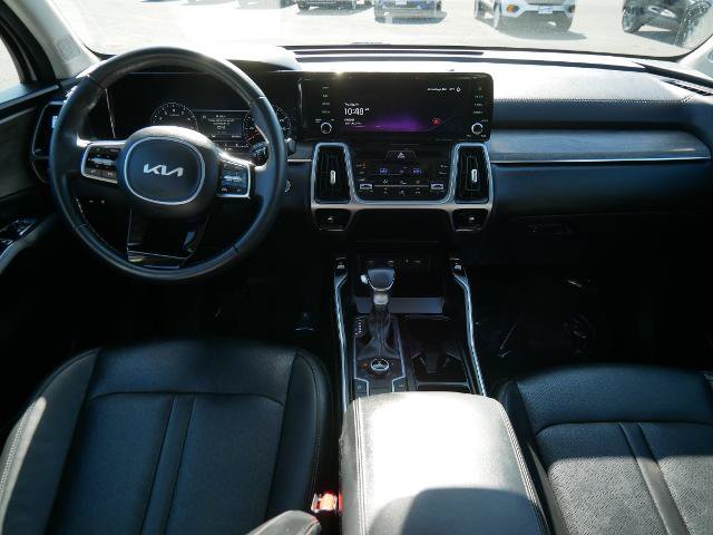 Used 2023 Kia Sorento S AWD/4WD image 16