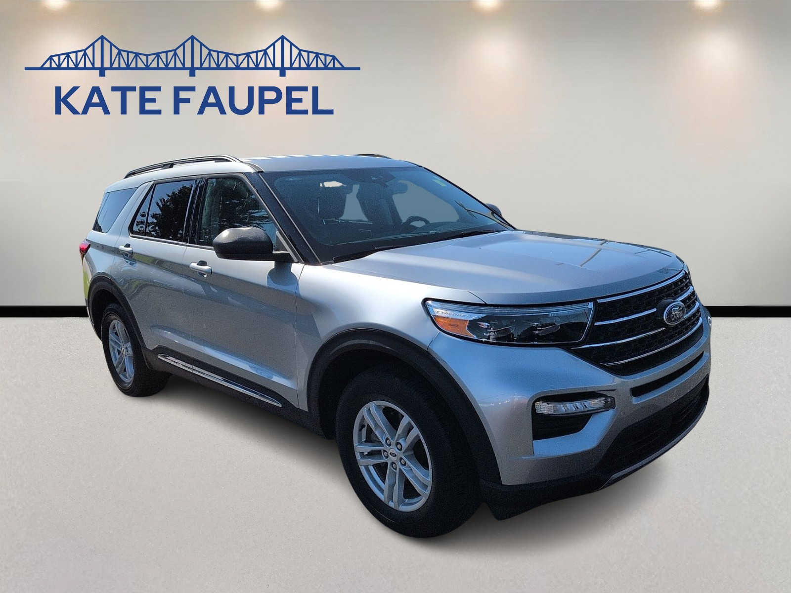 Certified 2024 Ford Explorer XLT w/ Equipment Group 202A