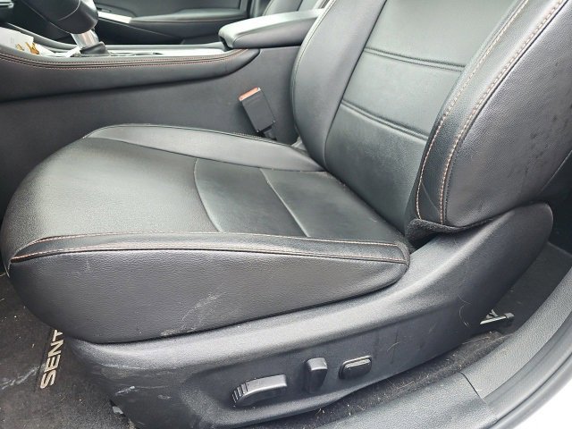 Used 2023 Nissan Sentra SR w/ SR Premium Package image 15