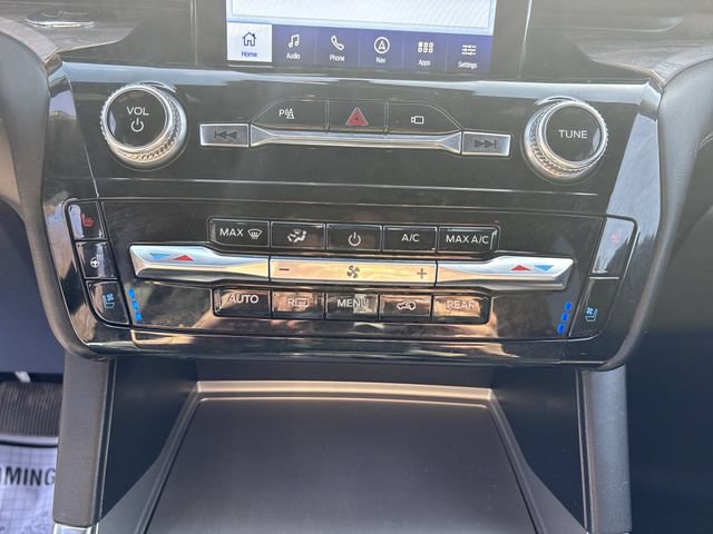 Certified 2022 Ford Explorer Platinum w/ Equipment Group 601A AWD/4WD image 21