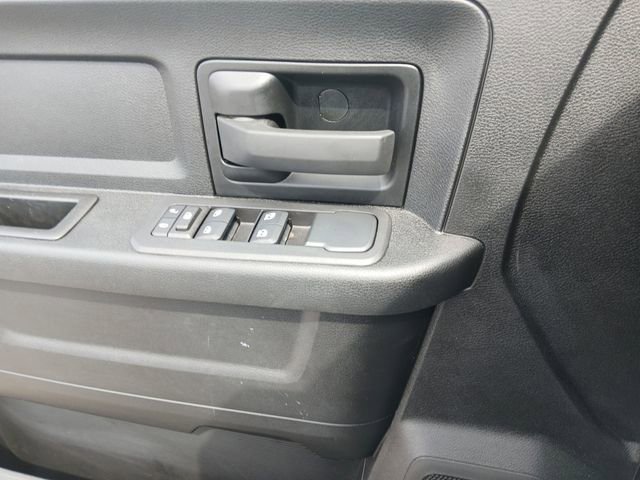 Used 2025 RAM 2500 Tradesman w/ Chrome Appearance Group image 17