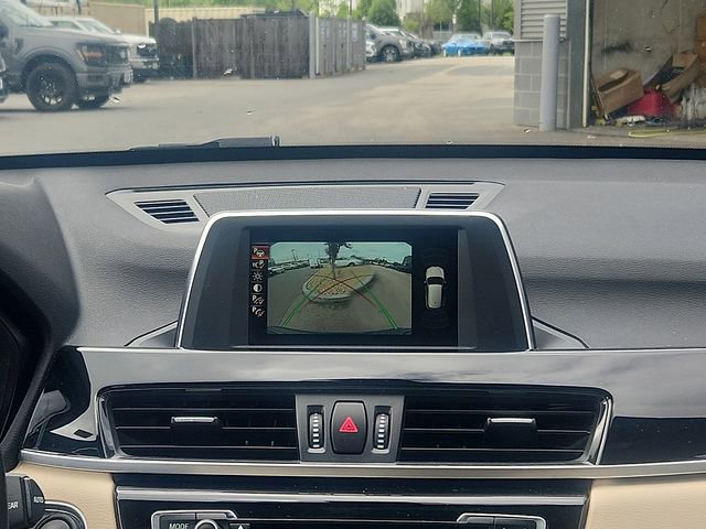 Used 2017 BMW X1 xDrive28i AWD/4WD image 16