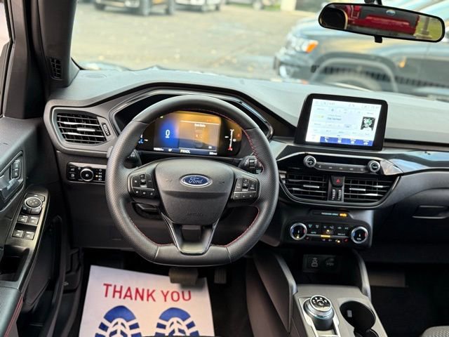 Certified 2025 Ford Escape ST-Line Elite image 17