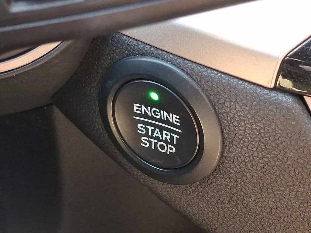 Certified 2020 Ford Escape SEL AWD/4WD image 24