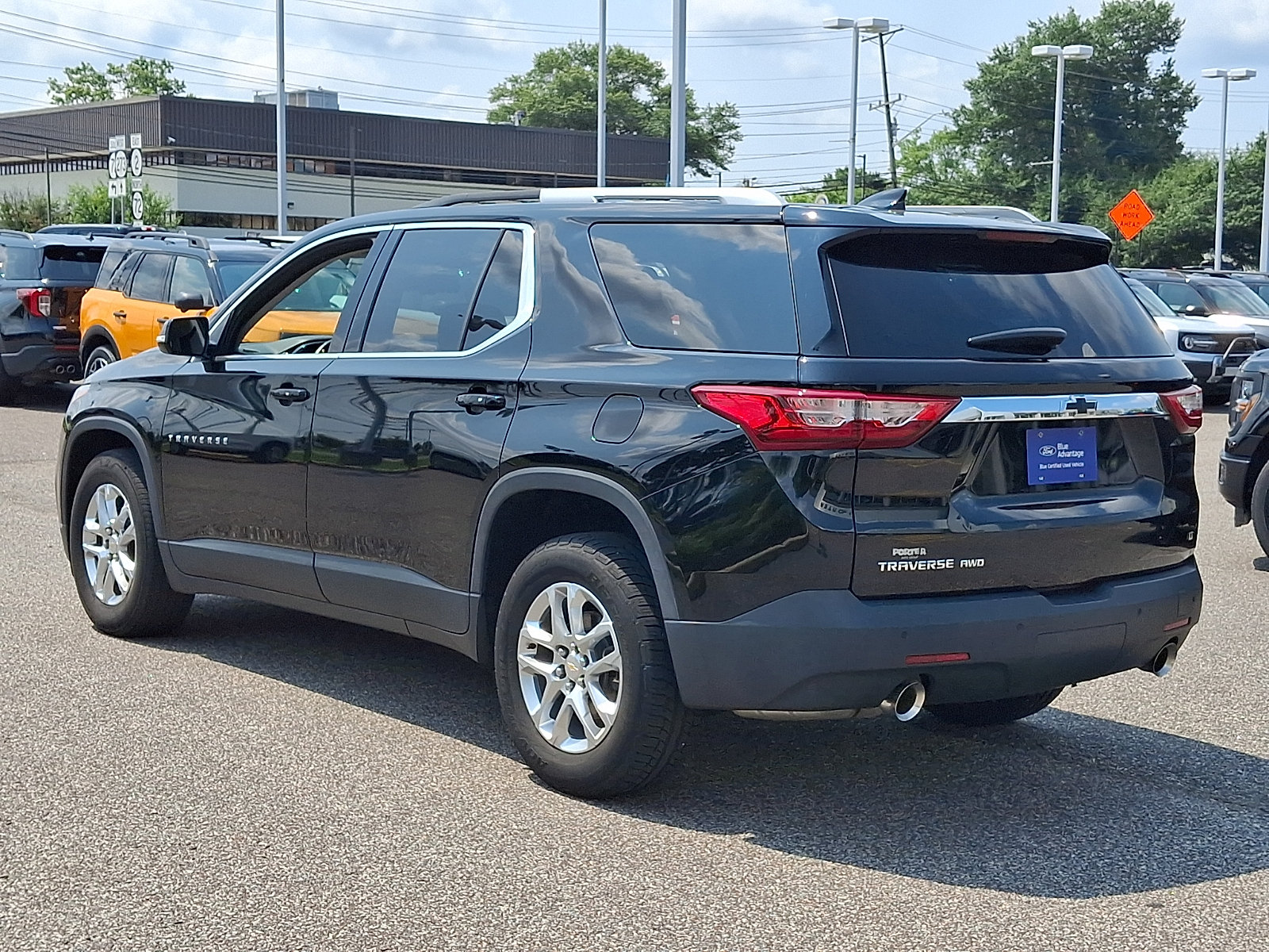 Used 2018 Chevrolet Traverse LT AWD/4WD image 7