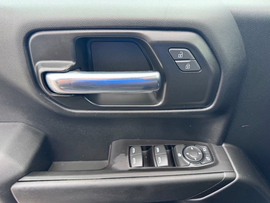 Used 2021 Chevrolet Silverado 1500 Custom Trail Boss w/ Safety Confidence Package AWD/4WD image 15