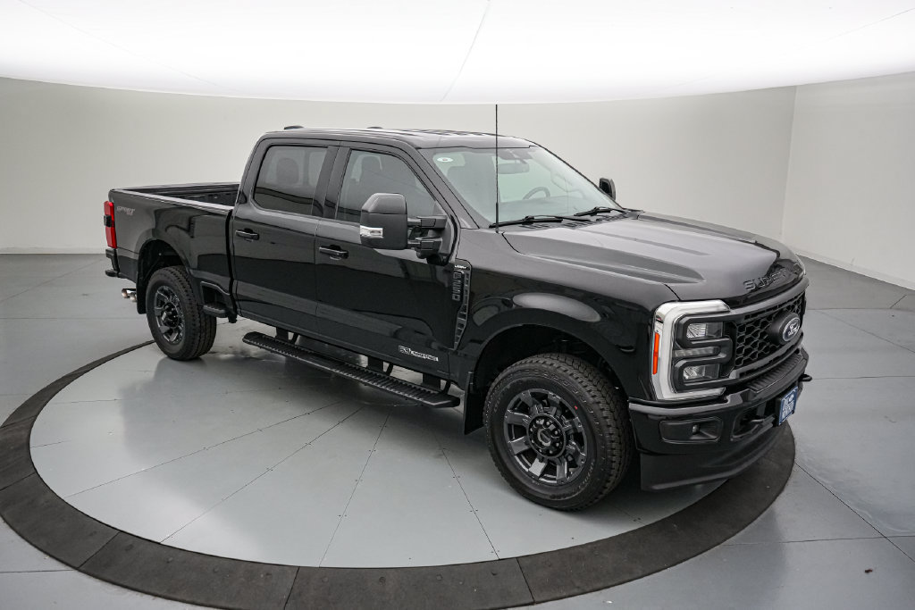 Certified 2023 Ford F250 Lariat w/ Sport Appearance Package AWD/4WD image 2