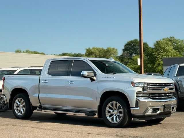 Used 2020 Chevrolet Silverado 1500 LTZ w/ LTZ Premium Package AWD/4WD image 32