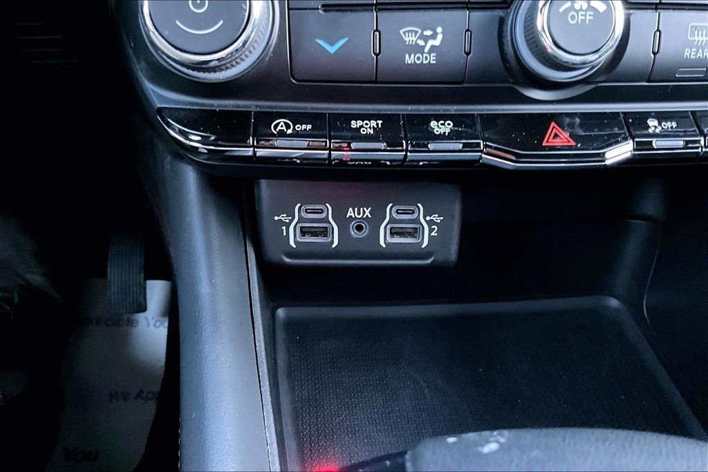 Used 2023 Dodge Durango GT image 32