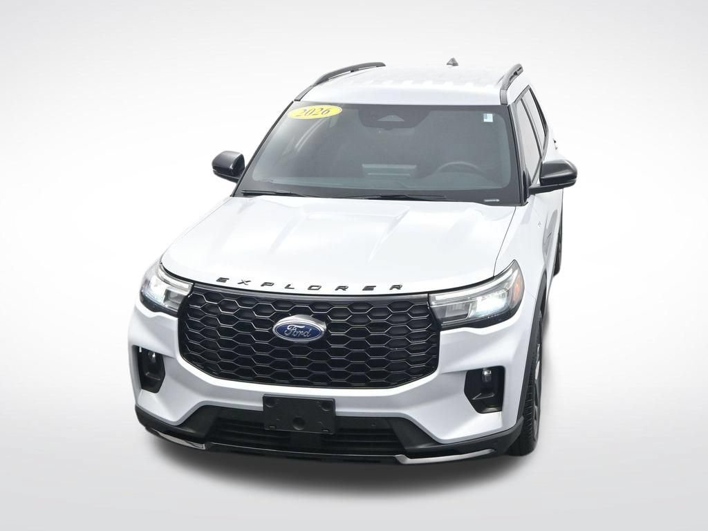 Certified 2026 Ford Explorer ST-Line w/ ST-Line Street Pack RWD image 29