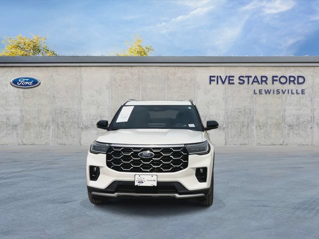 Certified 2025 Ford Explorer Platinum w/ Ultimate Package AWD/4WD image 3