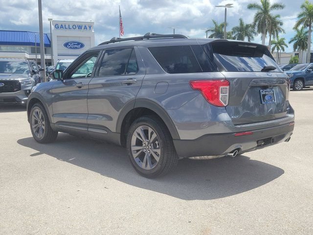 Certified 2024 Ford Explorer XLT w/ Equipment Group 202A AWD/4WD image 4