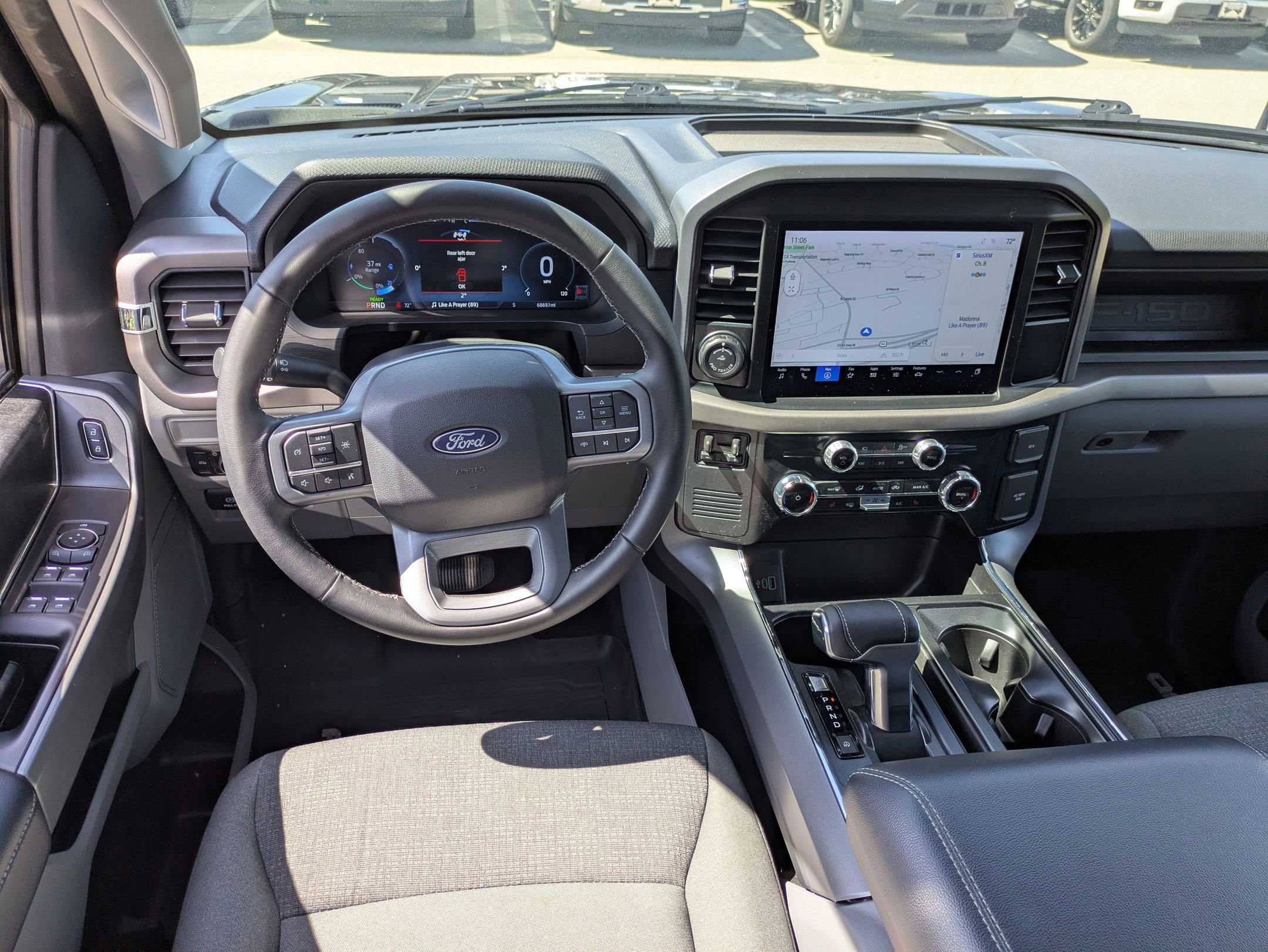 Certified 2025 Ford F150 Lightning XLT w/ Max Trailer Tow Package AWD/4WD image 36