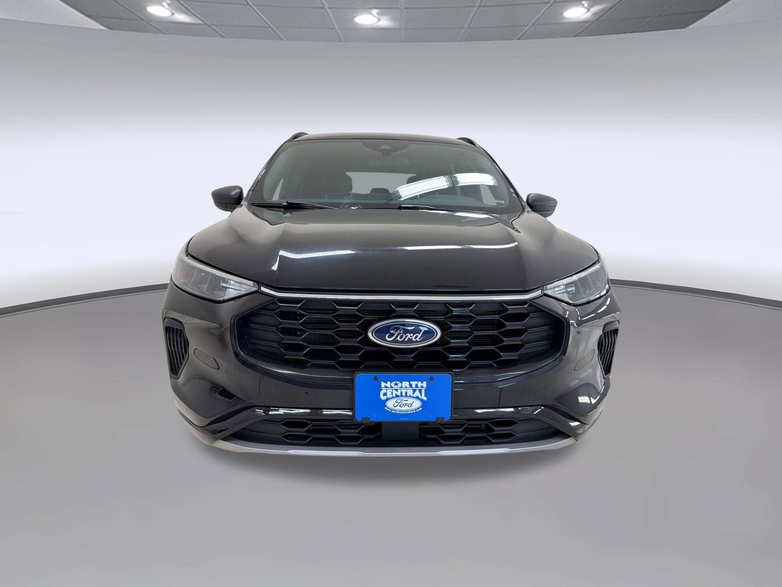 Certified 2024 Ford Escape ST-Line AWD/4WD image 6