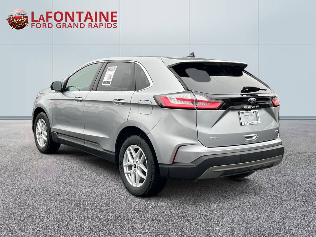 Certified 2023 Ford Edge SEL w/ Convenience Package AWD/4WD image 5