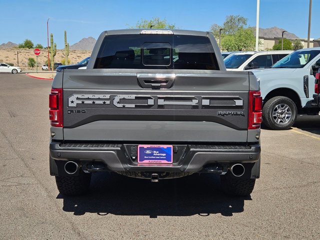 Certified 2018 Ford F150 Raptor w/ Equipment Group 802A Luxury image 4