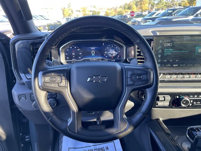 Used 2025 Chevrolet Silverado 1500 ZR2 w/ Dark Appearance Package AWD/4WD image 7
