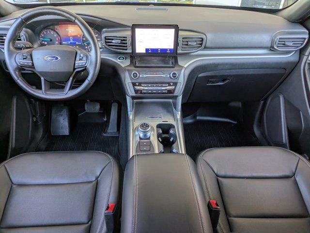 Certified 2020 Ford Explorer XLT w/ Equipment Group 202A image 12