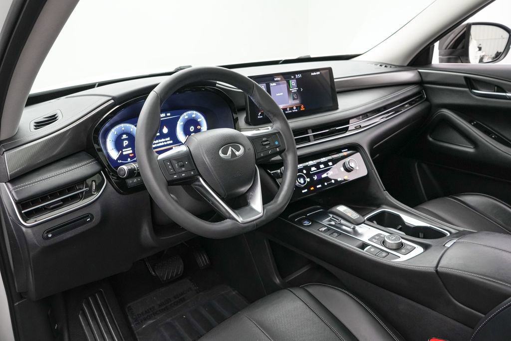 Used 2023 INFINITI QX60 Luxe w/ Cargo Package FWD image 12