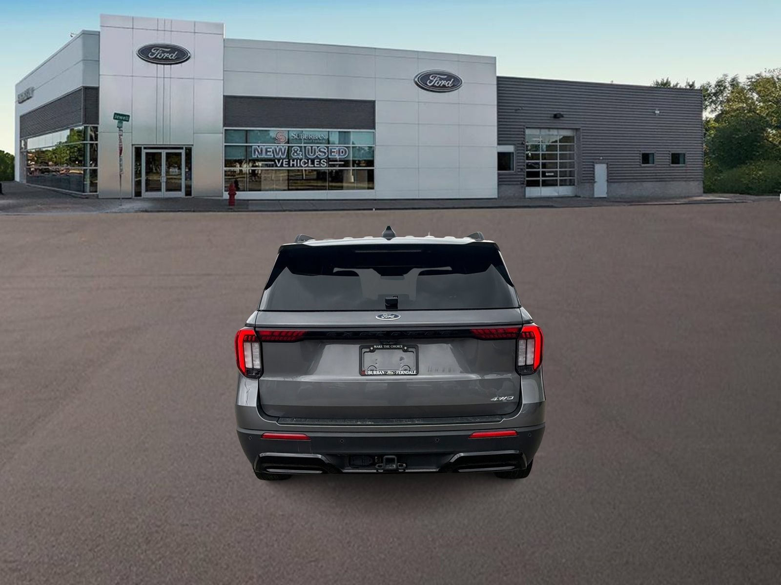 Certified 2025 Ford Explorer ST-Line AWD/4WD image 9