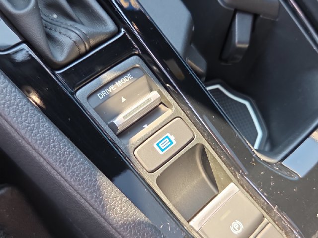 Used 2024 Honda Accord Sport image 23