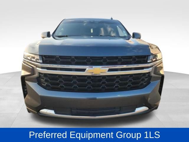Used 2021 Chevrolet Suburban LS image 3