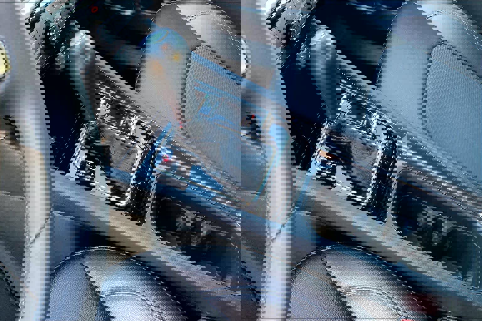 Used 2024 Jeep Compass Latitude image 17