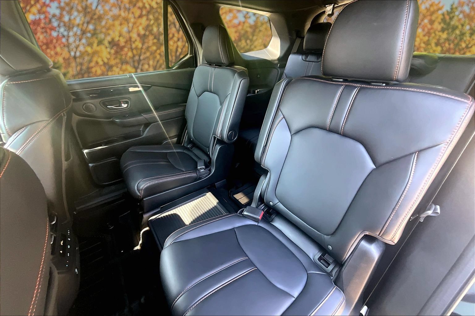 Used 2023 Honda Pilot TrailSport image 29