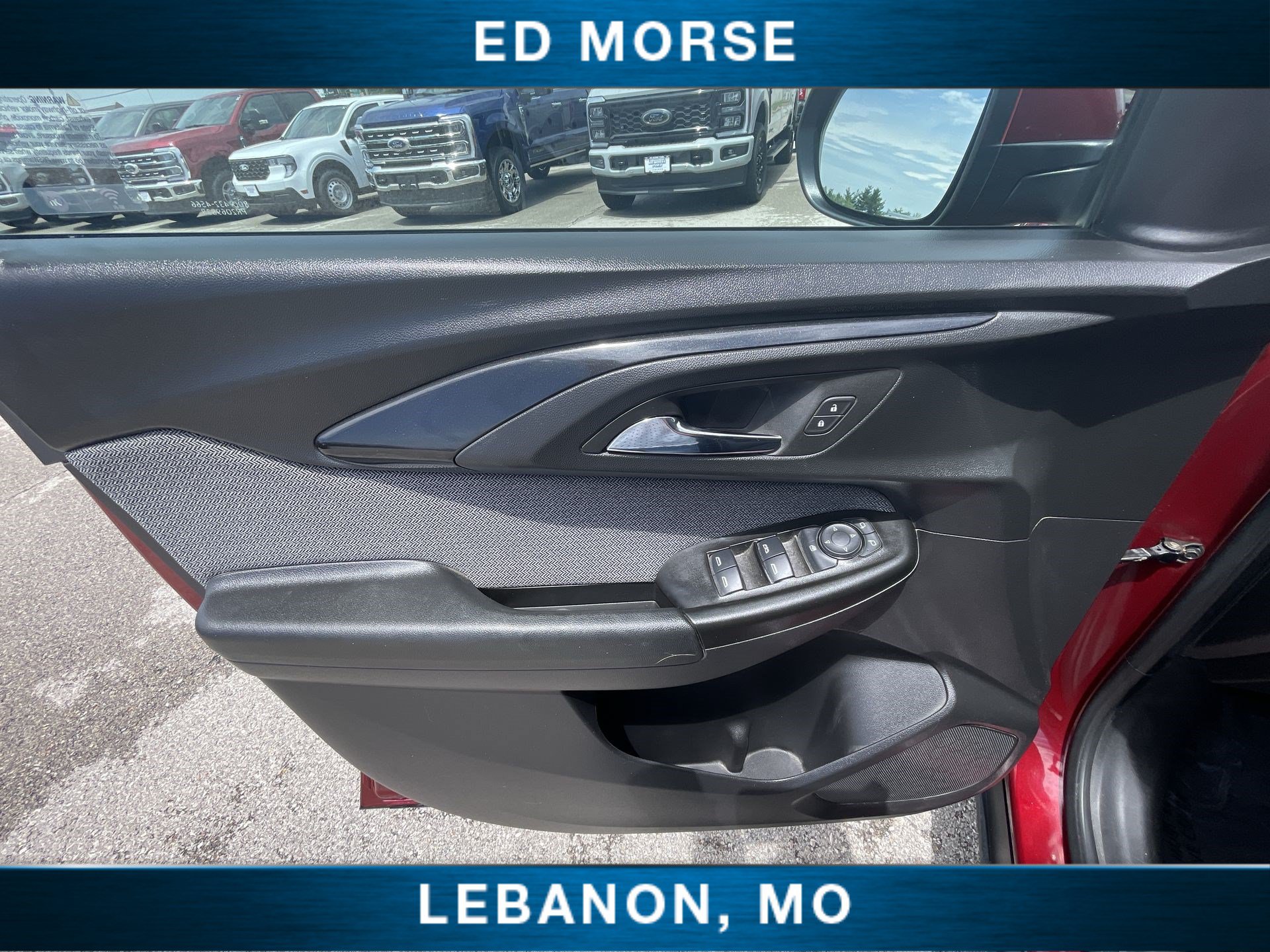 Used 2023 Chevrolet TrailBlazer LT FWD image 21