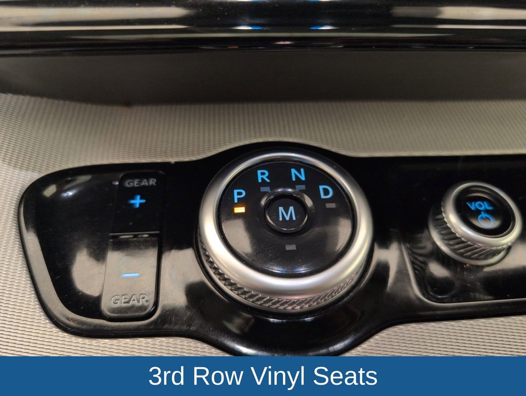 Certified 2025 Ford Expedition Active RWD image 29