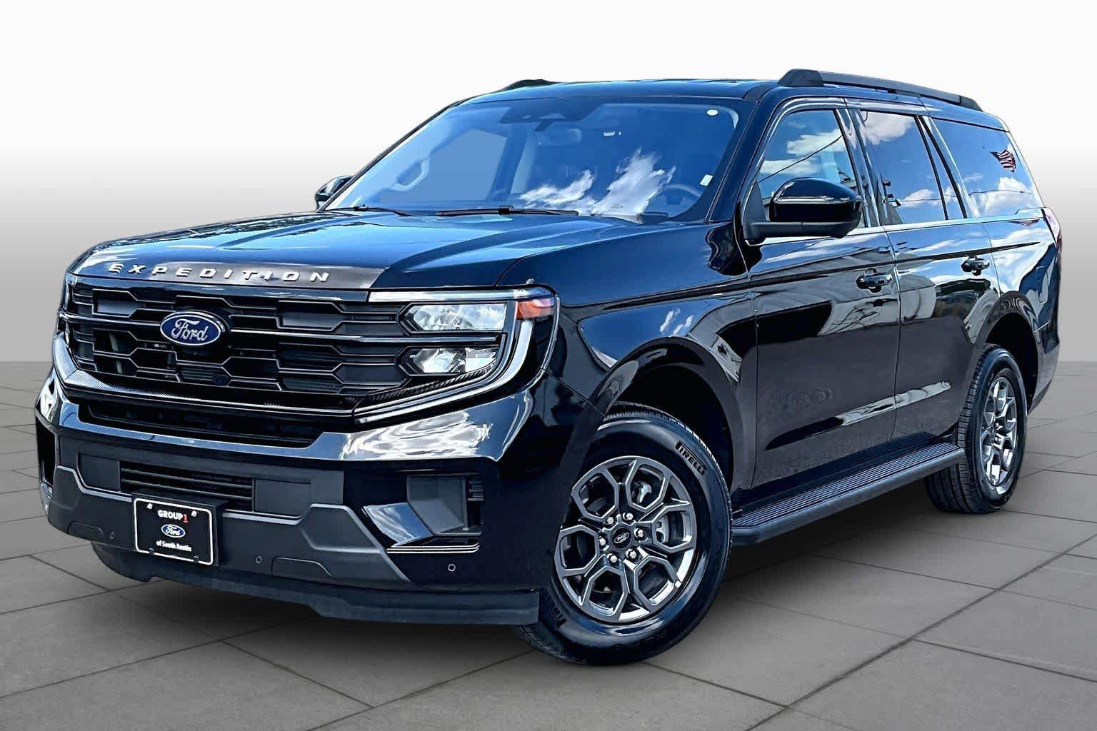 Certified 2025 Ford Expedition Active RWD image 35