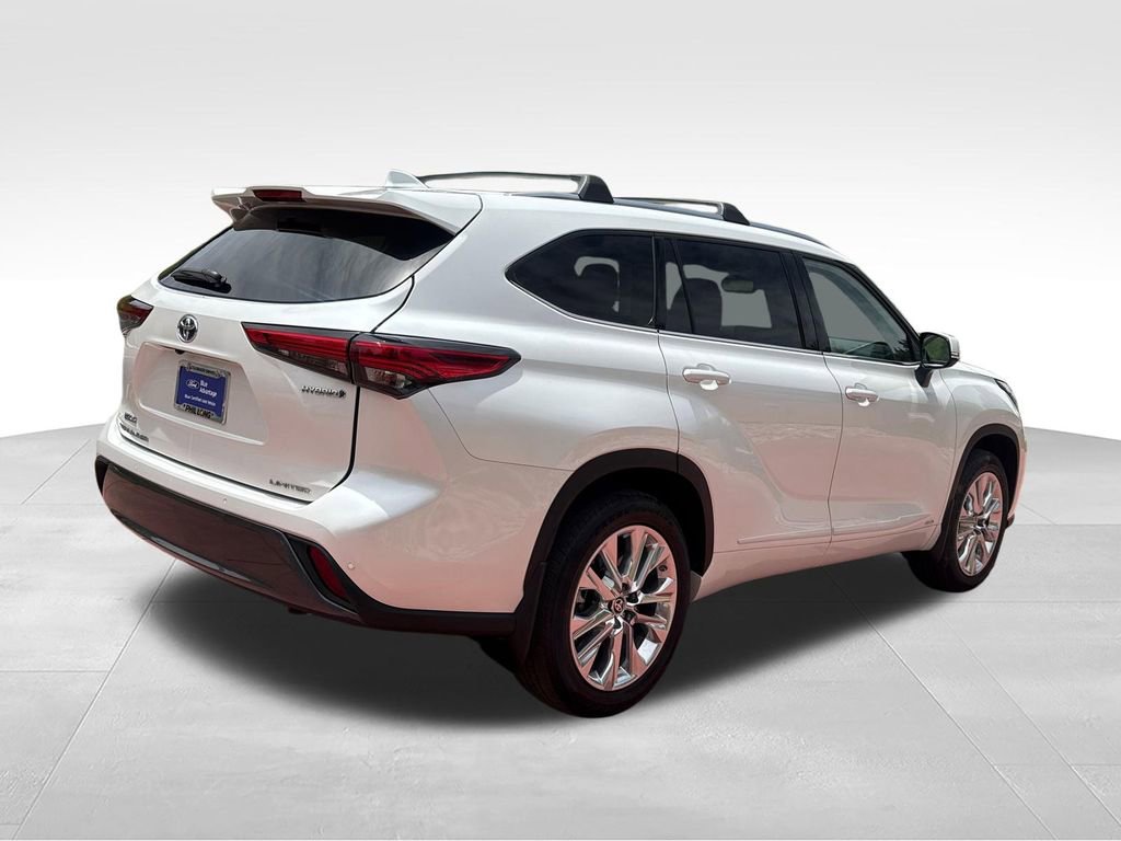 Used 2023 Toyota Highlander Limited AWD/4WD image 8