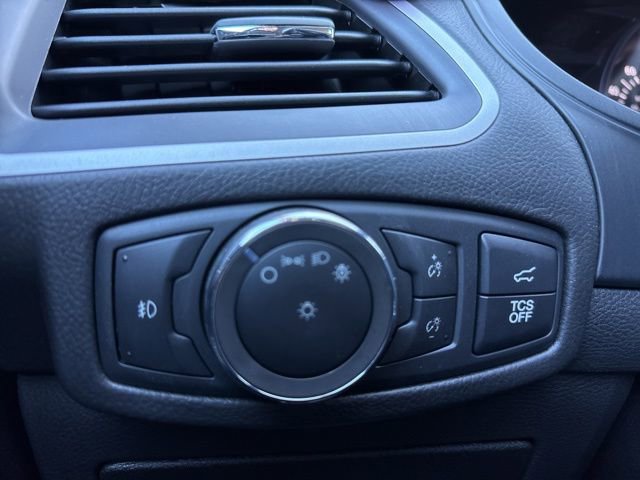 Certified 2022 Ford Edge SEL w/ Convenience Package image 16