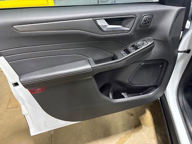 Certified 2023 Ford Escape Active w/ Tech Pack #2 image 17