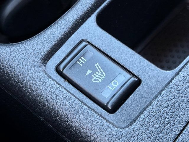 Used 2017 Nissan Rogue SV w/ SV Premium Package AWD/4WD image 40