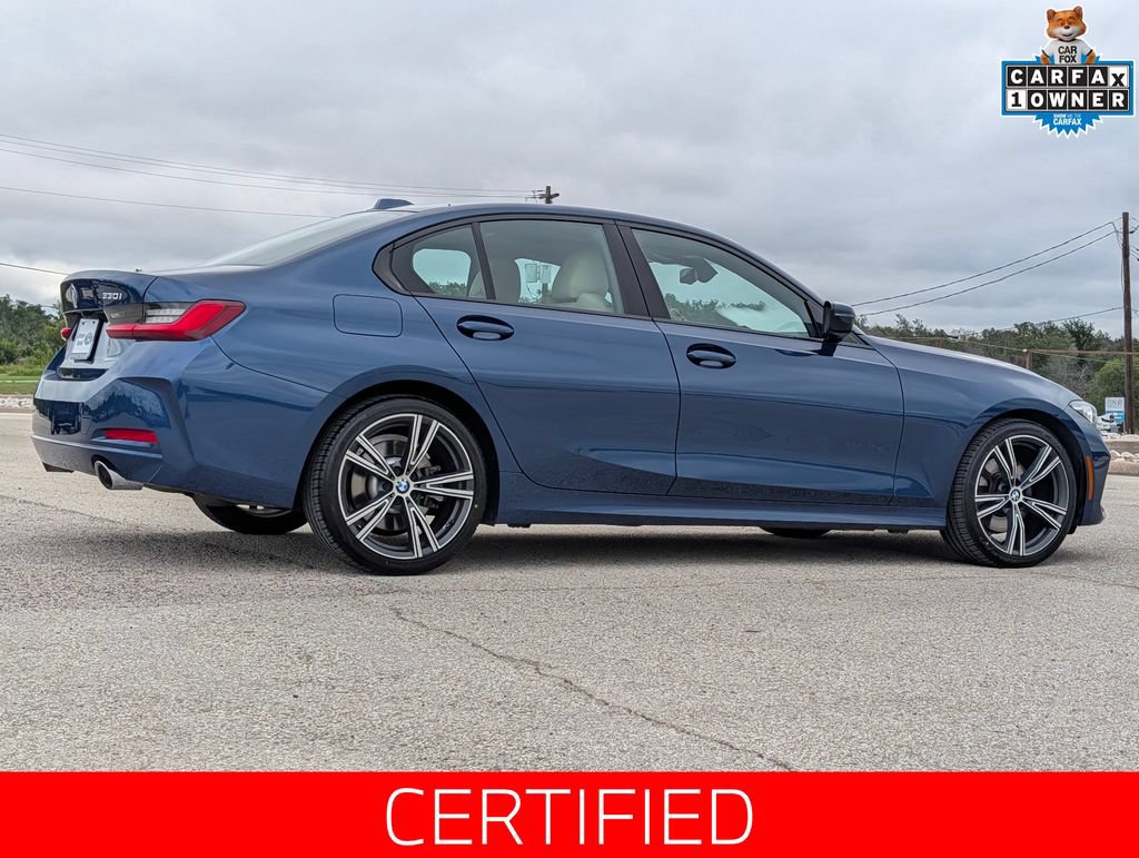 Used 2023 BMW 330i Sedan w/ Driving Assistance Package RWD image 2