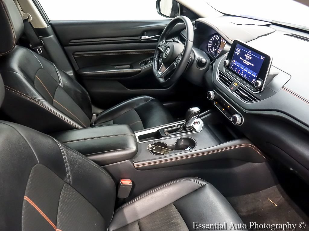 Used 2019 Nissan Altima 2.5 SR FWD image 25